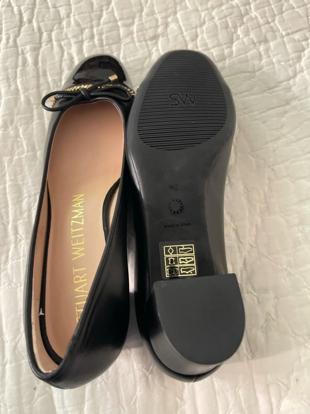 Stuart Weitzman Black Cap Toe‎ Patent Leather Cap Toe Pumps with Gold Trim
